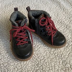 Adorable toddler boy gray brown boots 8